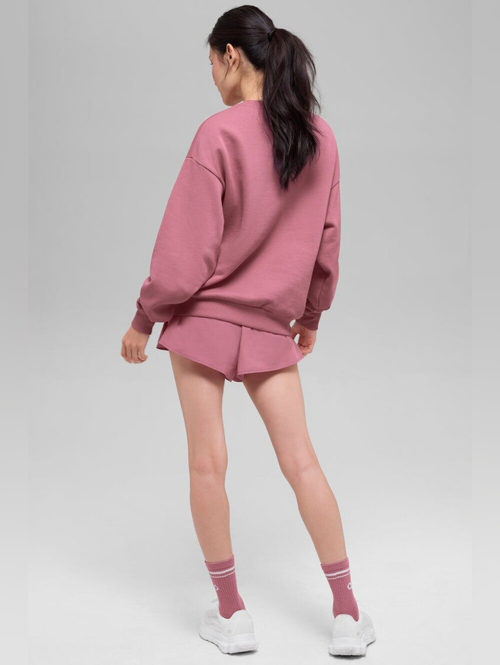 Alo Yoga Accolade Crew Neck Pullover - Picture 5 of 5
